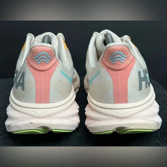 Hoka Women's Clifton 9 Lace Up Athletic Shoes Vanilla/Astral SIZE 10 D WIDE - Picture 7 of 12